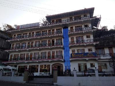 Chand Hotel Photo