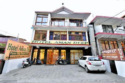 Hotel Amandeep Photo
