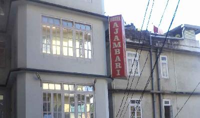 Hotel Ajambari Photo