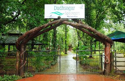 Dudhsagar Spa Resort Photo