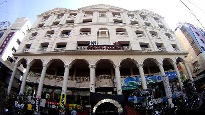 Hotel Mangal Regency Photo