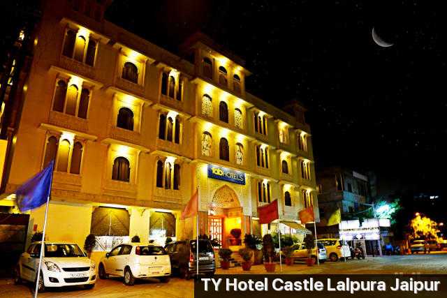 Hotel Castle Lalpura Photo