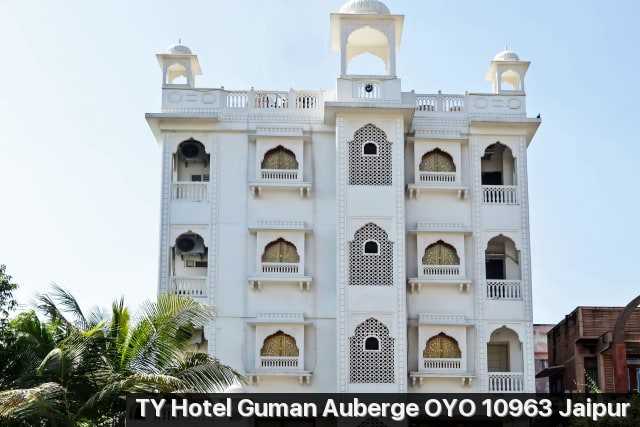 Hotel Guman Auberge Photo