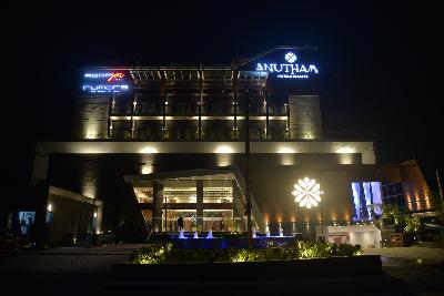 Anutham Hotel and Resort Photo