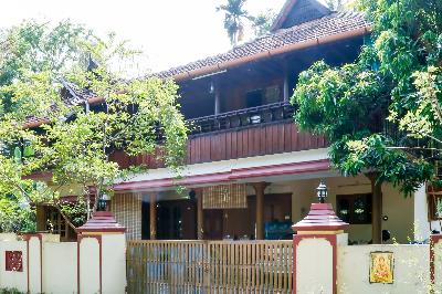Nalukettu Heritage Home Photo