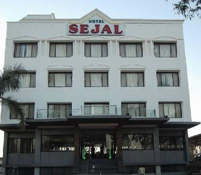 Hotel Sejal Inn Photo