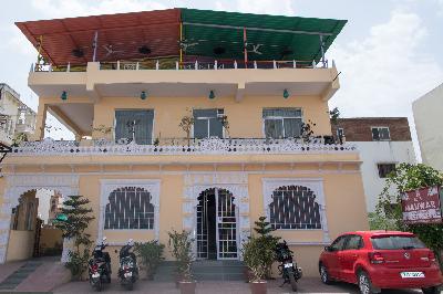 Hotel Manwar Photo