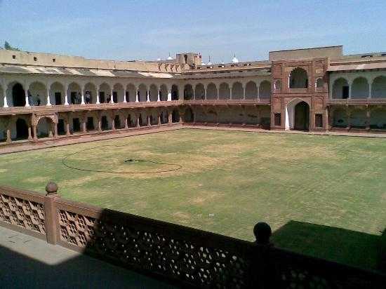 Agra Fort Photo 2