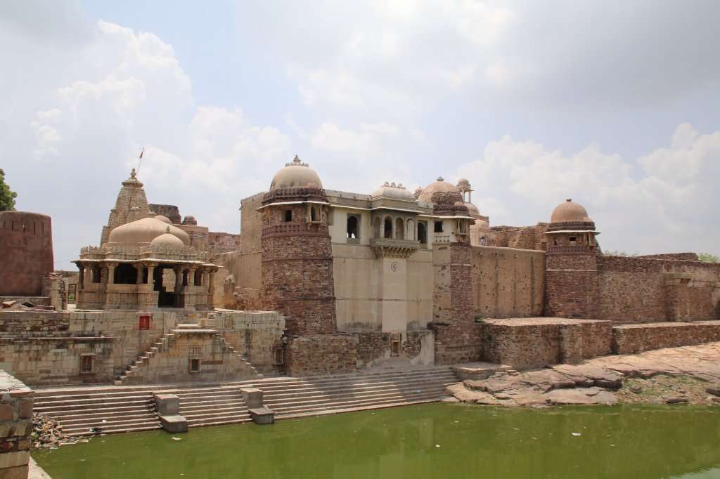 Ratan Singh Palace Photo 4