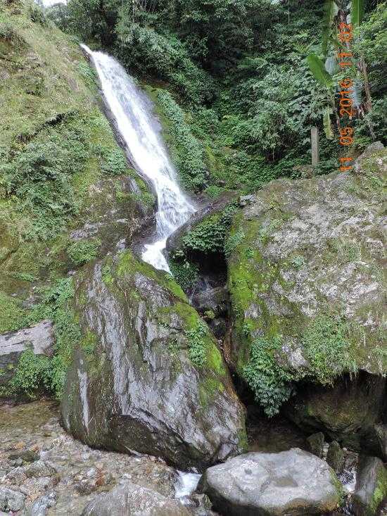 Seven Sisters Waterfalls Photo 2