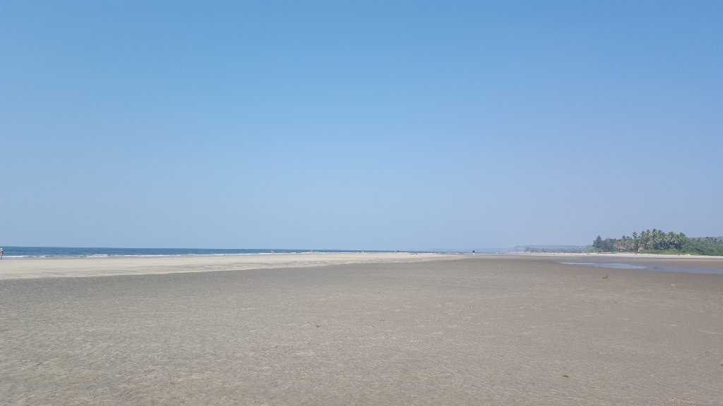 Ashwem Beach Photo 1