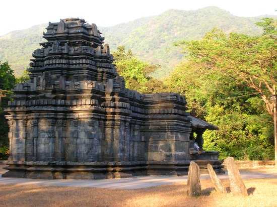 Mahadeva Temple Photo 1