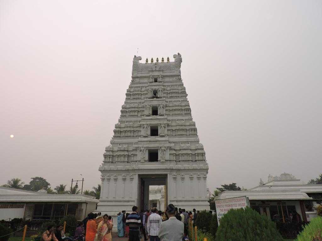 Purva Tirupati Shri Balaji Temple Photo 2