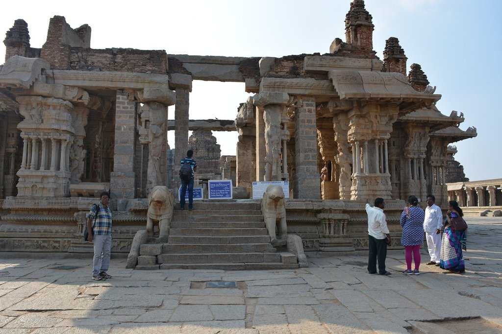 Vijaya Vittala Temple Photo 2