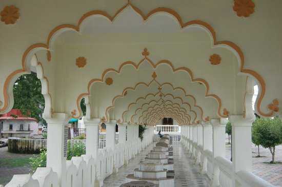 Gommatagiri Digambar Jain Temple Photo 1