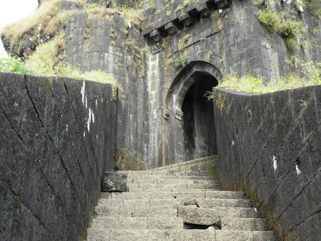 Lohagad Fort Photo 1