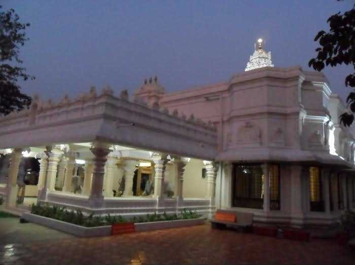 Shri Durga Parameshwari Temple Photo 1