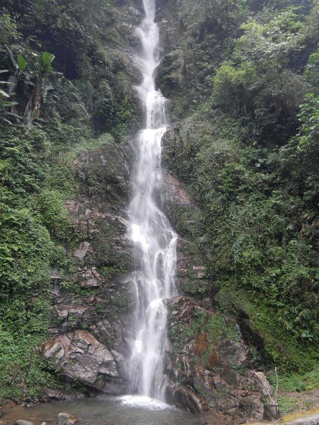 Rimbi Waterfalls Pelling Photo 1