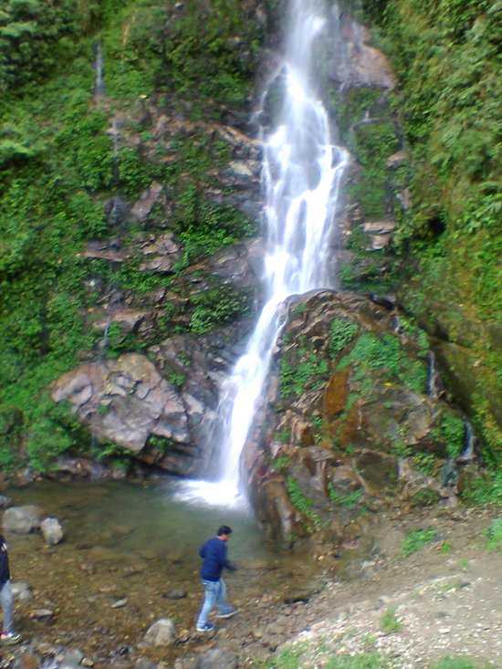 Rimbi Waterfalls Pelling Photo 2