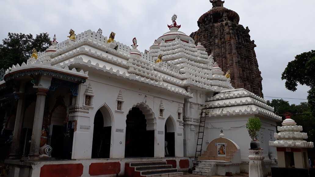 Sakshi Gopal Temple Photo 2