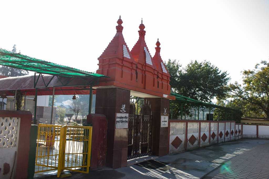 Mankameshwar Temple Photo 4