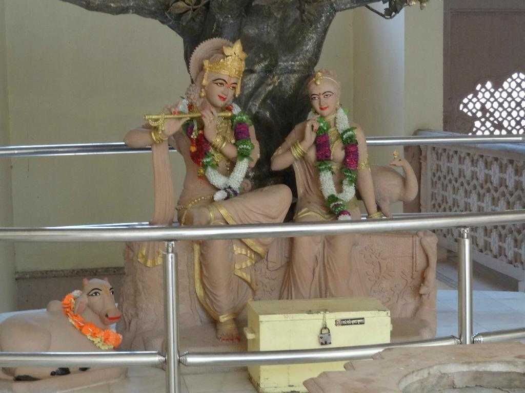 Ashta Sakhi Temple Vrindavan Photo 3